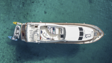 Falcon 86 Flybridge